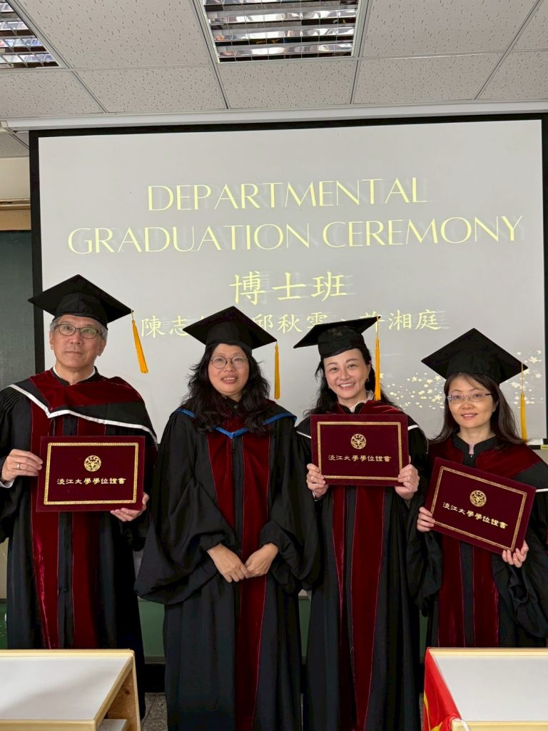 This image has an empty alt attribute; its file name is LINE_ALBUM_0607_250607_66-768x1024.jpg